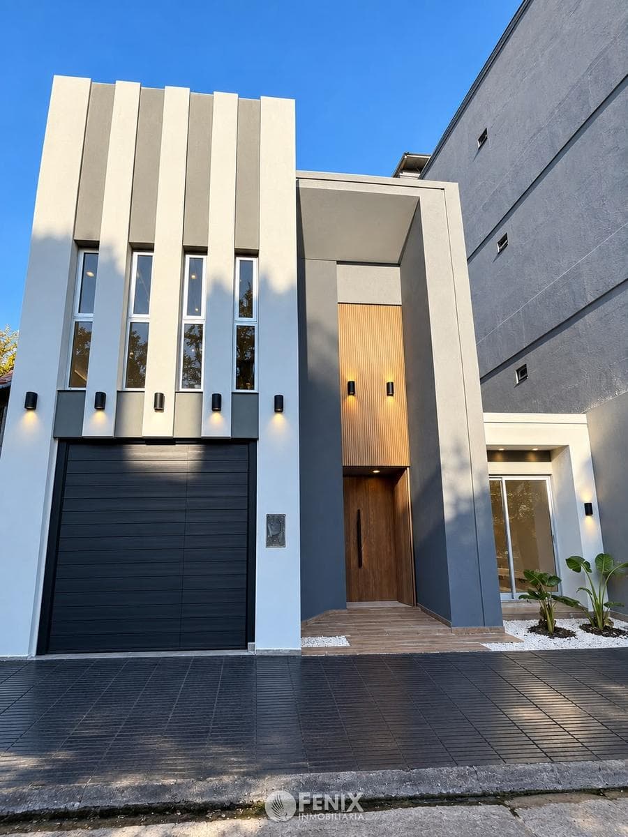 CASA EN CONSTRUCCIÓN DE DOS PLANTAS EN VENTA - AV. MAIPÚ Y COSTANERA 1